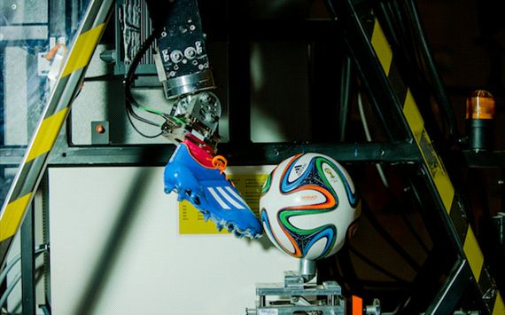  عکس های توپ جام جهانی 2014 ,  برازوکا توپ جام جهانی 2014 برزیل